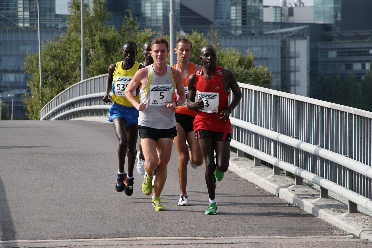 An image of a group of runners during a race.